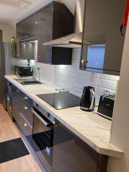 Villa Stunning Coastal Retreat Carrickfergus Esterno foto